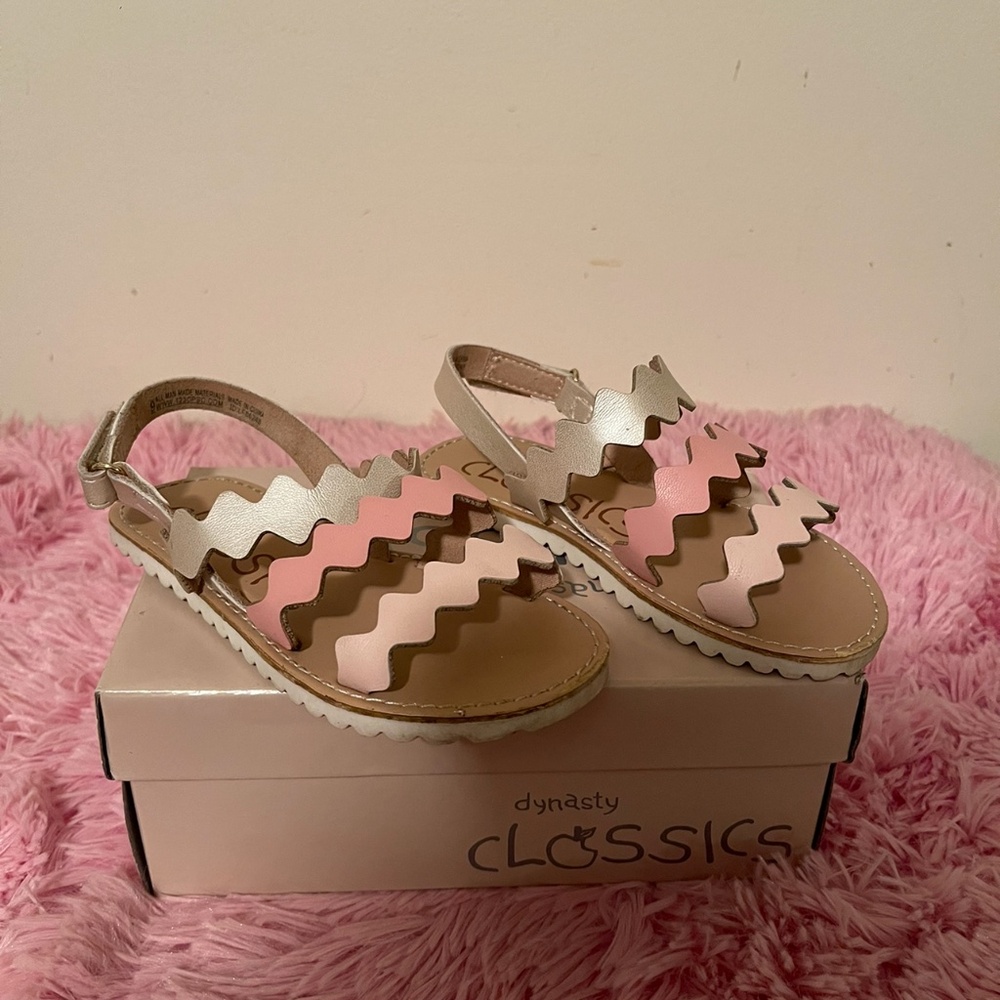 Cute Summer Sandals for Toddler Girls!